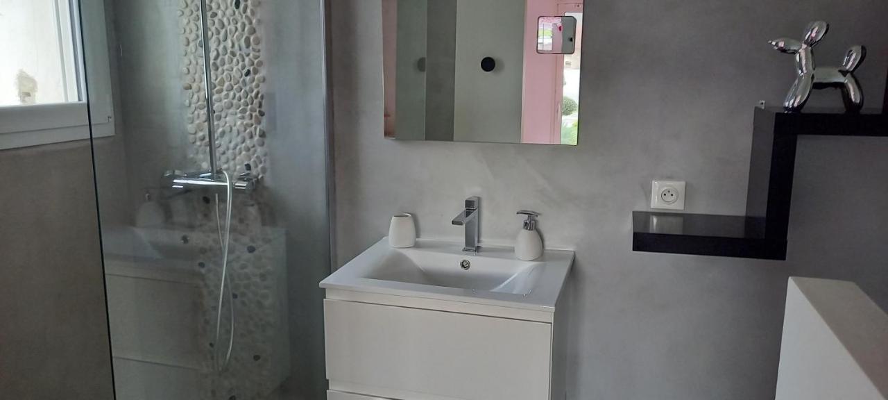 Apartament Chez Anne Marie Beausemblant Zewnętrze zdjęcie