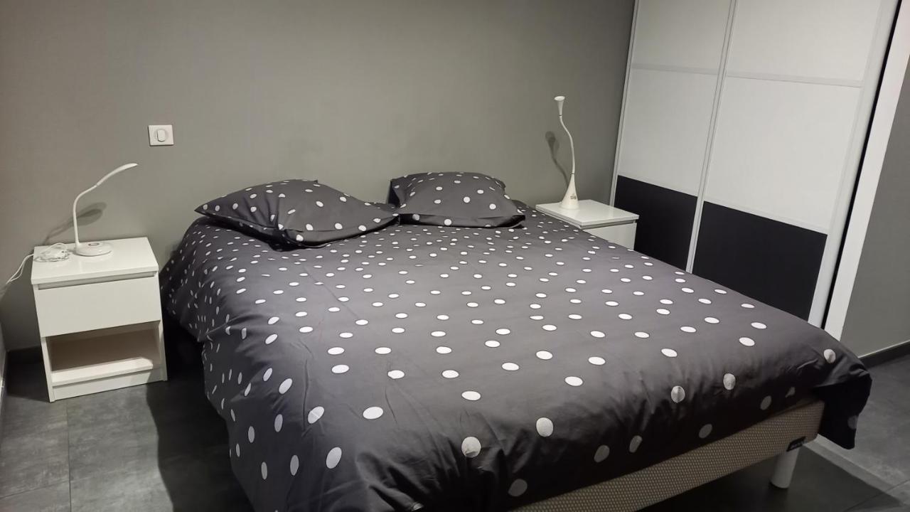 Apartament Chez Anne Marie Beausemblant Zewnętrze zdjęcie