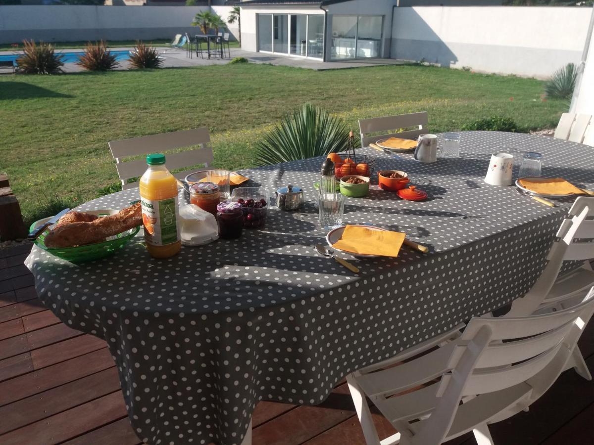 Apartament Chez Anne Marie Beausemblant Zewnętrze zdjęcie